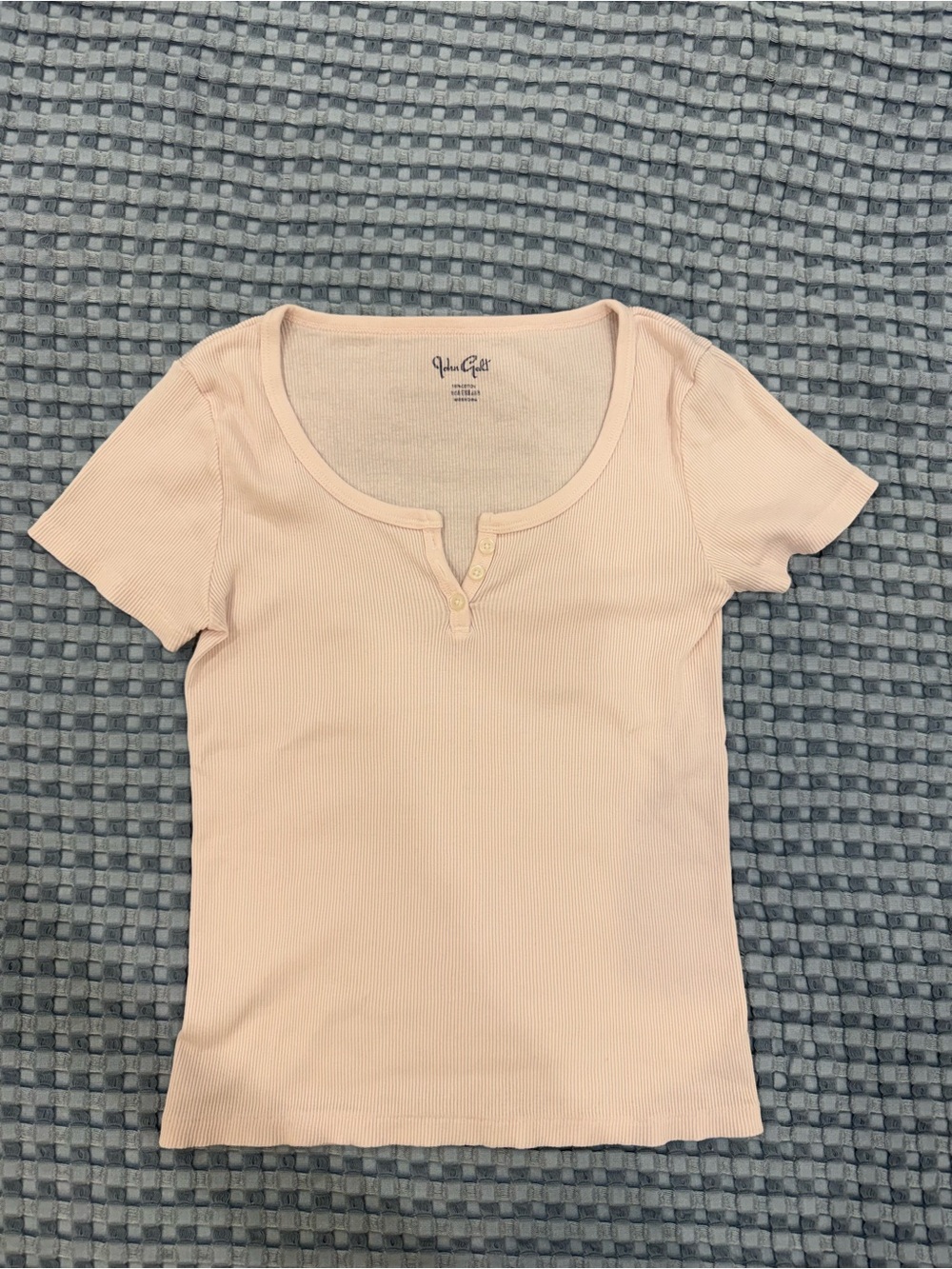 John Galt Light Pink Ribbed Henley Short Sleeve Top